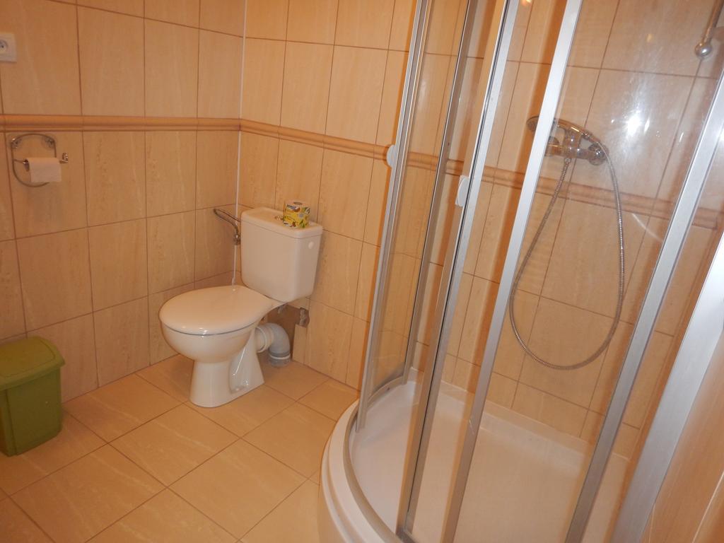 Konsky Dvor Hotel Brzotin Room photo